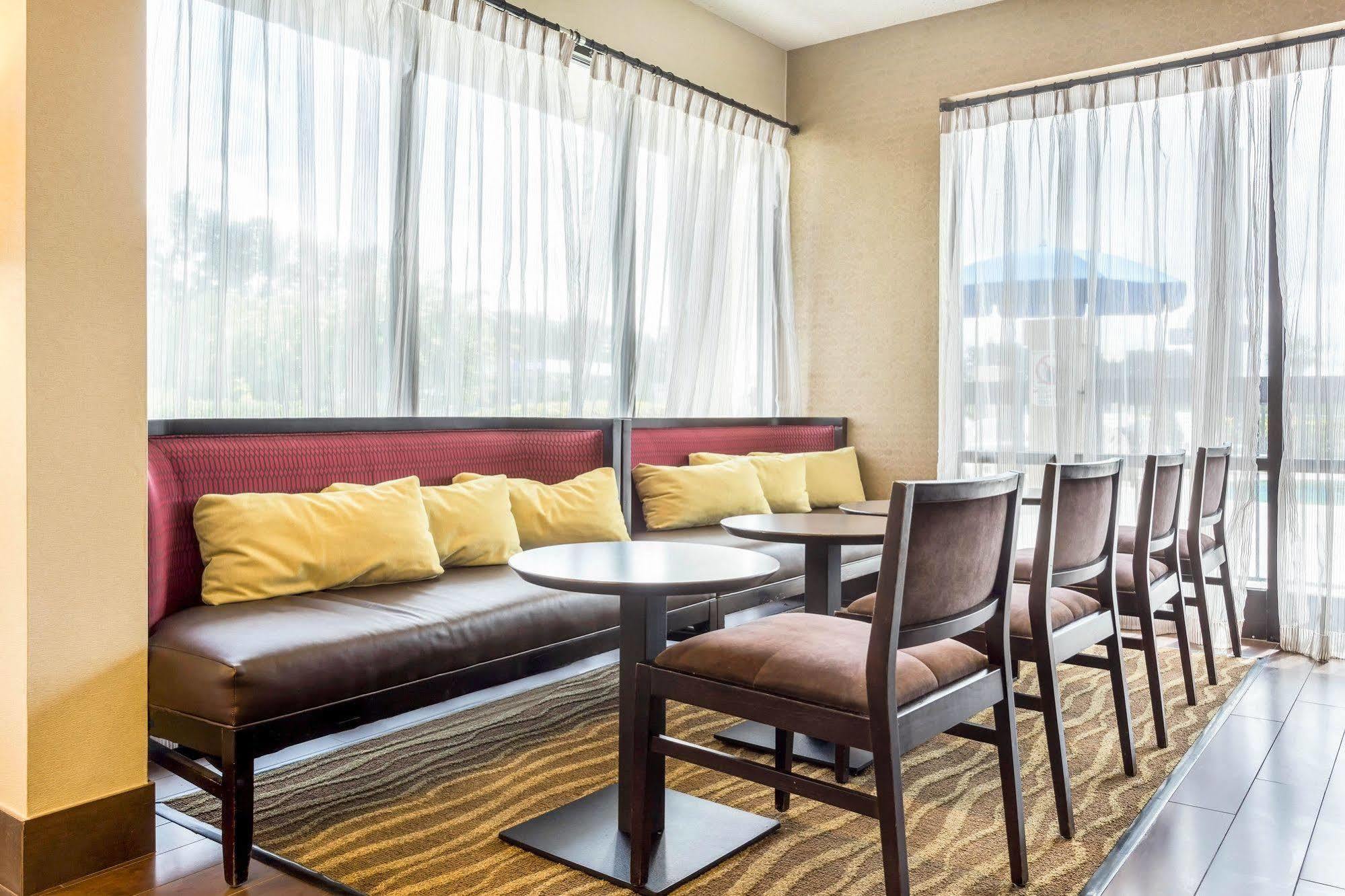 Quality Inn Walterboro Esterno foto